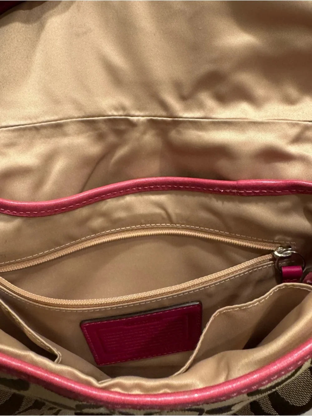 Coach Beige Logo Shoulder Bag with Pink Trim - Picture 5 of 5